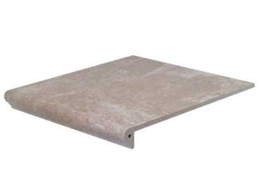 Фронтальная ступень Atrium Hellbeige Florentiner-Stufe 31x32 от Westerwalder Klinker (Германия)